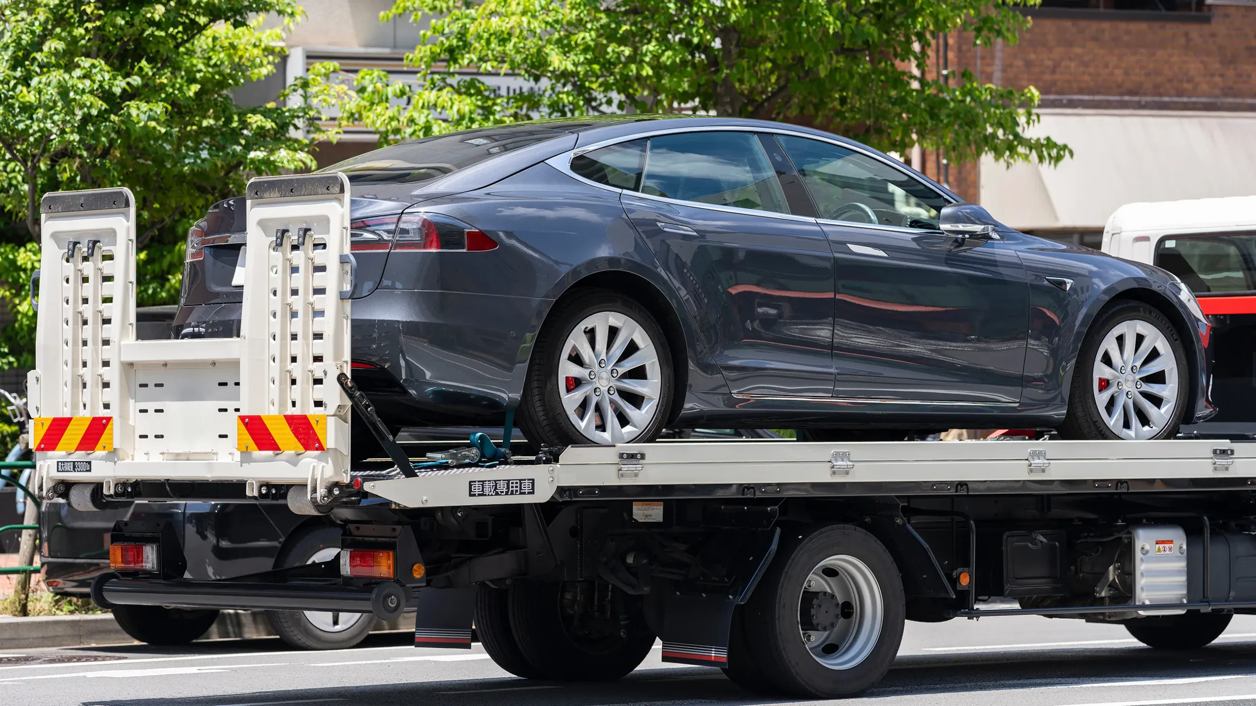 Why Do You Need EV-Specific Coverage Why Do You Need EV-Specific Coverage - EV Towing, Coverage, Protection